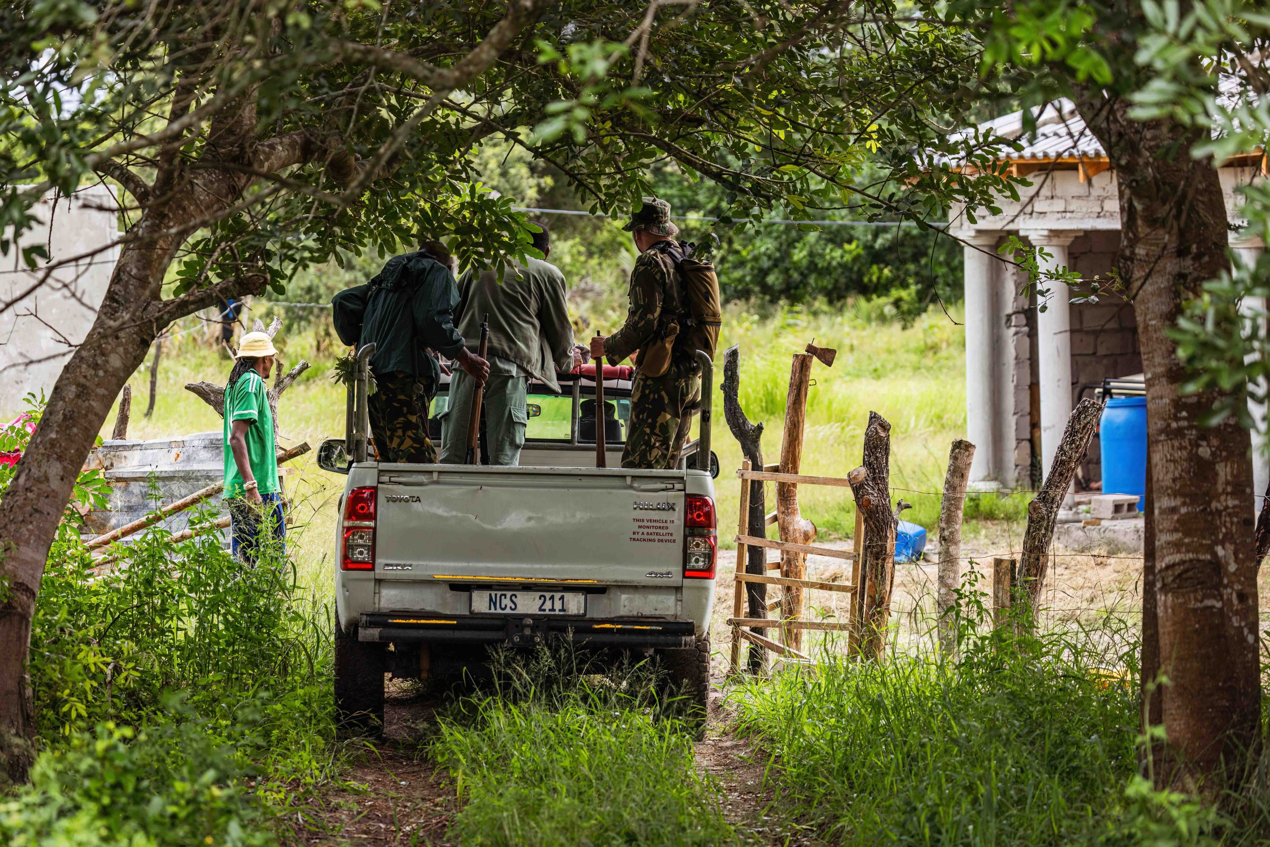 Tembe to Phinda Elephant Translocation by Wiki West Edited 2mb no wm-2560
